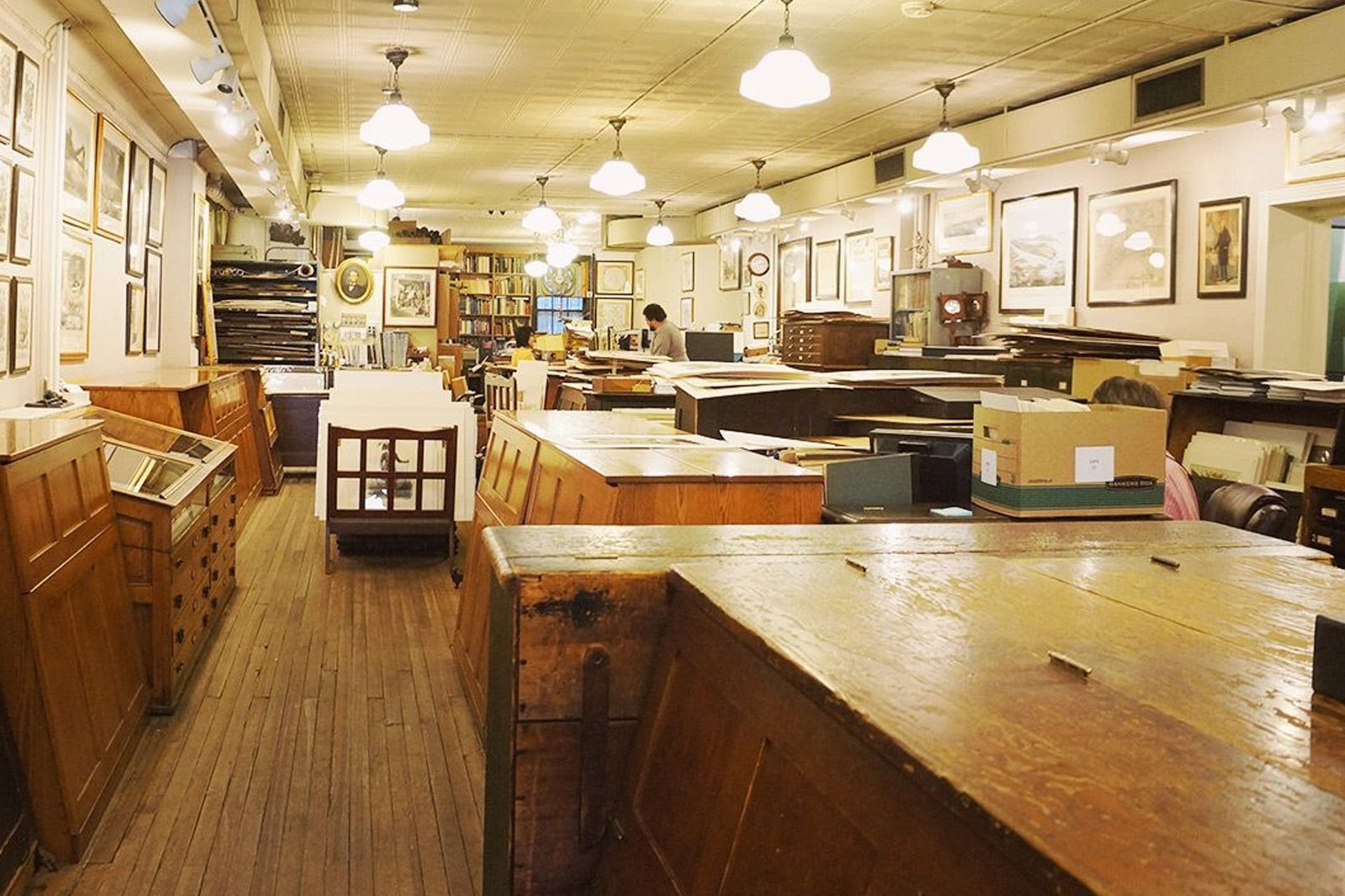Wide shot of the ATP print shop